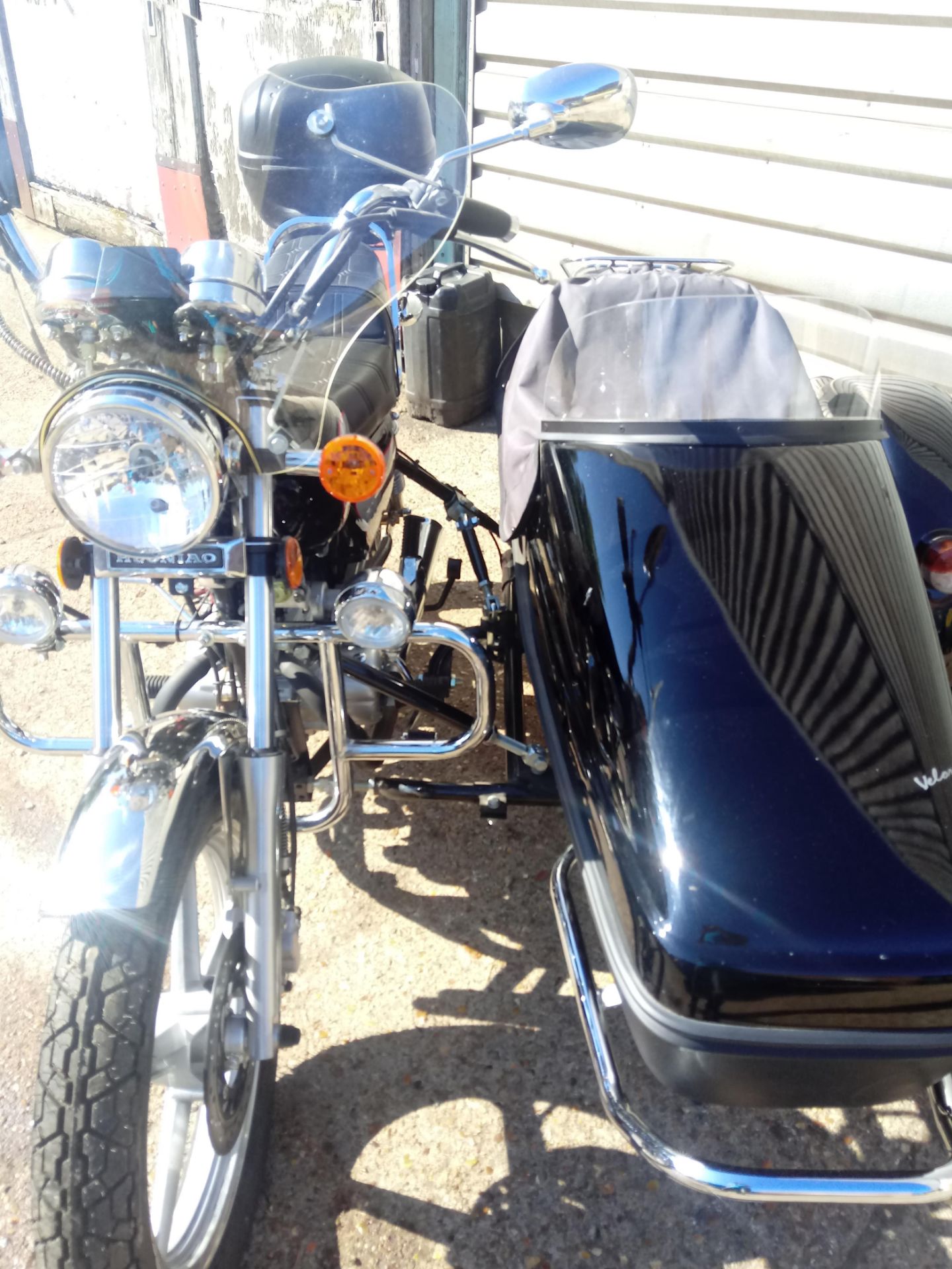 HUONIAO HN125-8 MOTORBIKE WITH A VEOREX SPORT SIDECAR