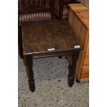 SMALL OAK OCCASIONAL TABLE, 46CM WIDE