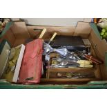 BOX OF CASED AND LOOSE SILVER PLATED AND STEEL CUTLERY