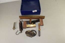 BOX OF VINTAGE WOODWORKING TOOLS, VINTAGE POCKET SCALES ETC