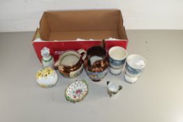 MIXED LOT: CERAMICS TO INCLUDE 19TH CENTURY LUSTRE JUGS, SMALL FLORAL ENCRUSTED CONTINENTAL DISH,