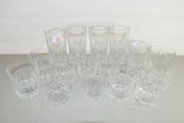 COLLECTION OF MODERN CLEAR GLASS TUMBLERS AND WHISKY GLASSES