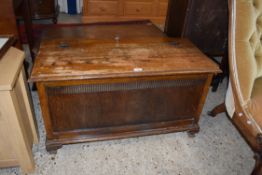 EARLY 20TH CENTURY OAK BLANKET BOX, 91CM WIDE