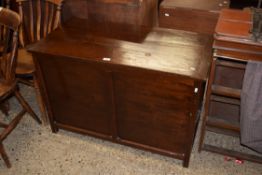20TH CENTURY MAHOGANY LOG OR COAL BOX WITH METAL LINED INTERIOR, 102CM WIDE