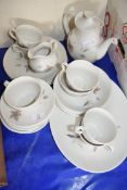 QTY OF ROYAL DOULTON TUMBLING LEAVES TEA AND TABLE WARES