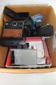 BOX CONTAINING VINTAGE CAMERAS, KODAK BROWNIE, POLAROID AND A VINTAGE SANYO DICTAPHONE