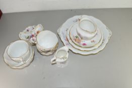 QTY OF ROYAL CROWN DERBY POSIES AND SIMILAR TEA AND TABLE WARES