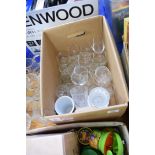 BOX OF CLEAR DRINKING GLASSES