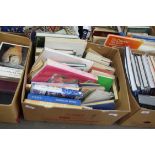 BOX OF MIXED BOOKS TO INCLUDE GUINNESS BOOK OF RECORDS, ILLUSTRATED HISTORY OF MAGIC