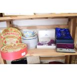 MIXED LOT COMPRISING MODERN FRENCH PLATES, ROYAL WORCESTER FISHING CUP AND SAUCER, BOXED GLASS