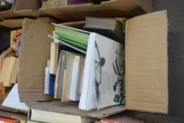BOX OF MIXED INFORMATION BOOKS, TREES IN BRITAIN AND THE BIRDS OF BRITAIN AND EUROPE
