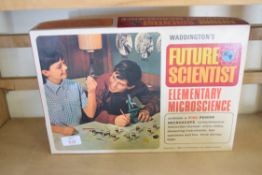 WADDINGTONS FUTURE SCIENTIST ELEMENTARY MICRO SCIENCE KIT