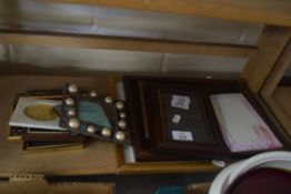 MIXED LOT OF PICTURE FRAMES