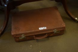 VINTAGE SUITCASE