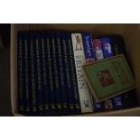 BOX OF MIXED BOOKS AND AN ALBUM OF 78RPM RECORDS