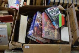 BOX OF BOOKS TO INCLUDE OXFORD DICTIONARY OF QUOTATIONS, OXFORD DICTIONARY OF CLASSICAL MYTH AND