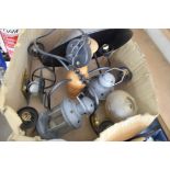 BOX OF MIXED ITEMS TO INCLUDE CEILING LIGHT FITTING, CANDLE LANTERN ETC