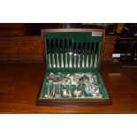 Butler Cutlery, Sheffield, England modern canteen of silver plated cutlery, case 40cm wide