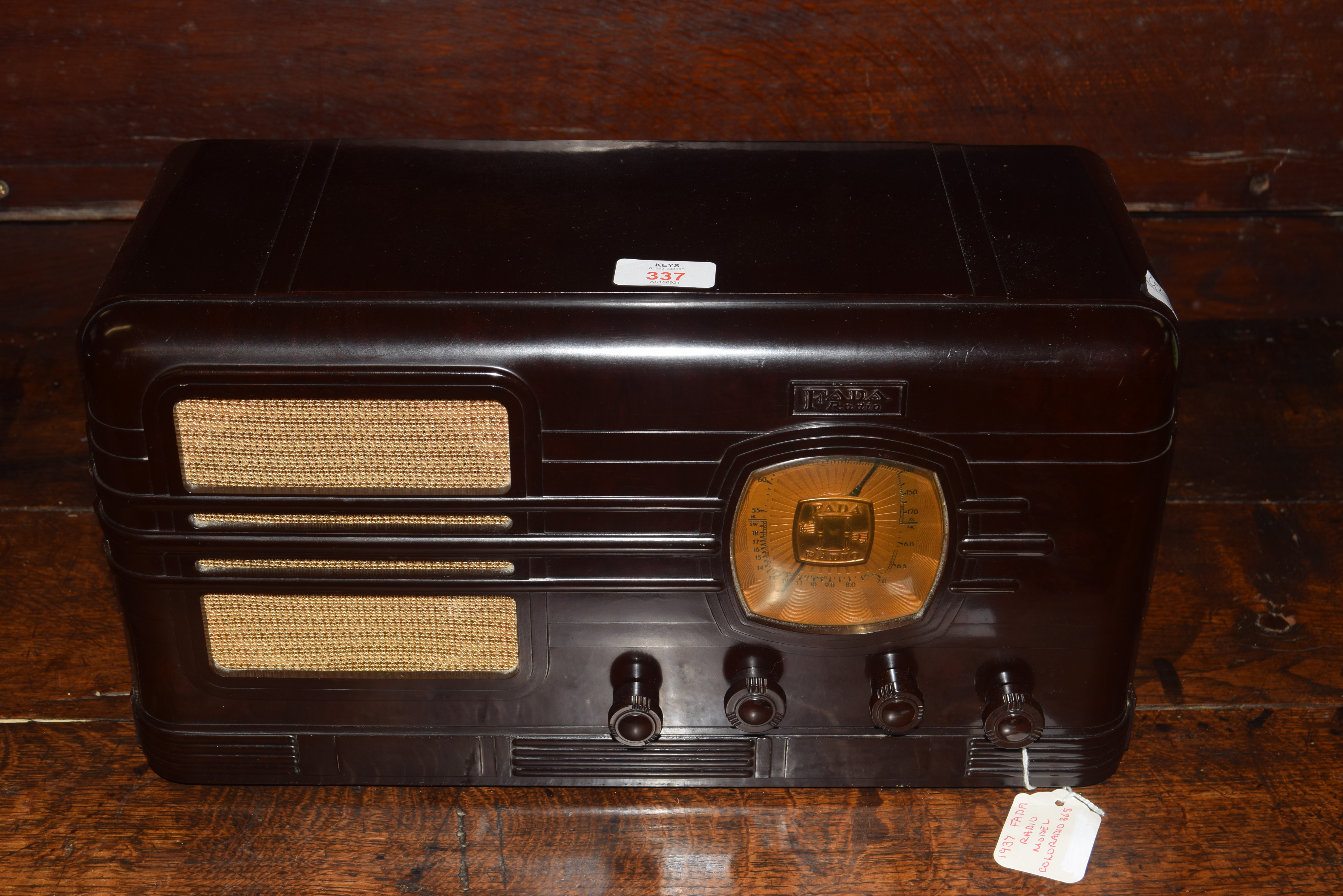 Fada Bakelite cased radio model Coloradio 365, 43cm wide - Image 2 of 2