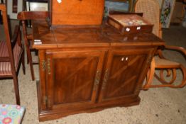 MODERN LIGHT OAK SERVING SIDEBOARD WITH FOLDING TOP