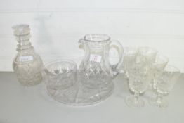 MIXED LOT OF CLEAR GLASS WARES COMPRISING DECANTER, JUG, DRINKING GLASSES AND BOWLS