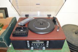 TEAC LP-R500A HI-FI/RECORD PLAYER WITH BUILT IN SPEAKERS