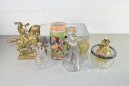 BOX CONTAINING MIXED ITEMS TO INCLUDE BRASS MODEL HORSE AND RIDER, GLASS WARES ETC