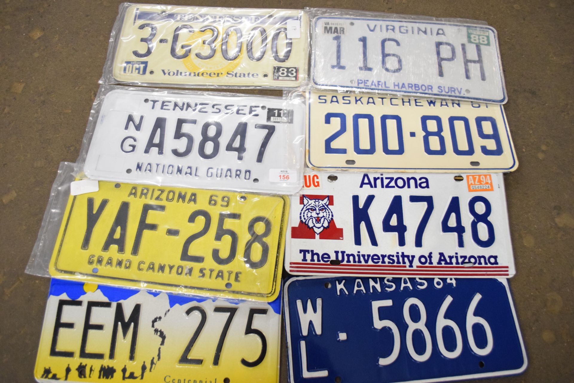 Collection of US number plates (approx 8)