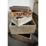 Quantity of vintage packing cases including The Carborundum Co etc, Frys Chocolate etc