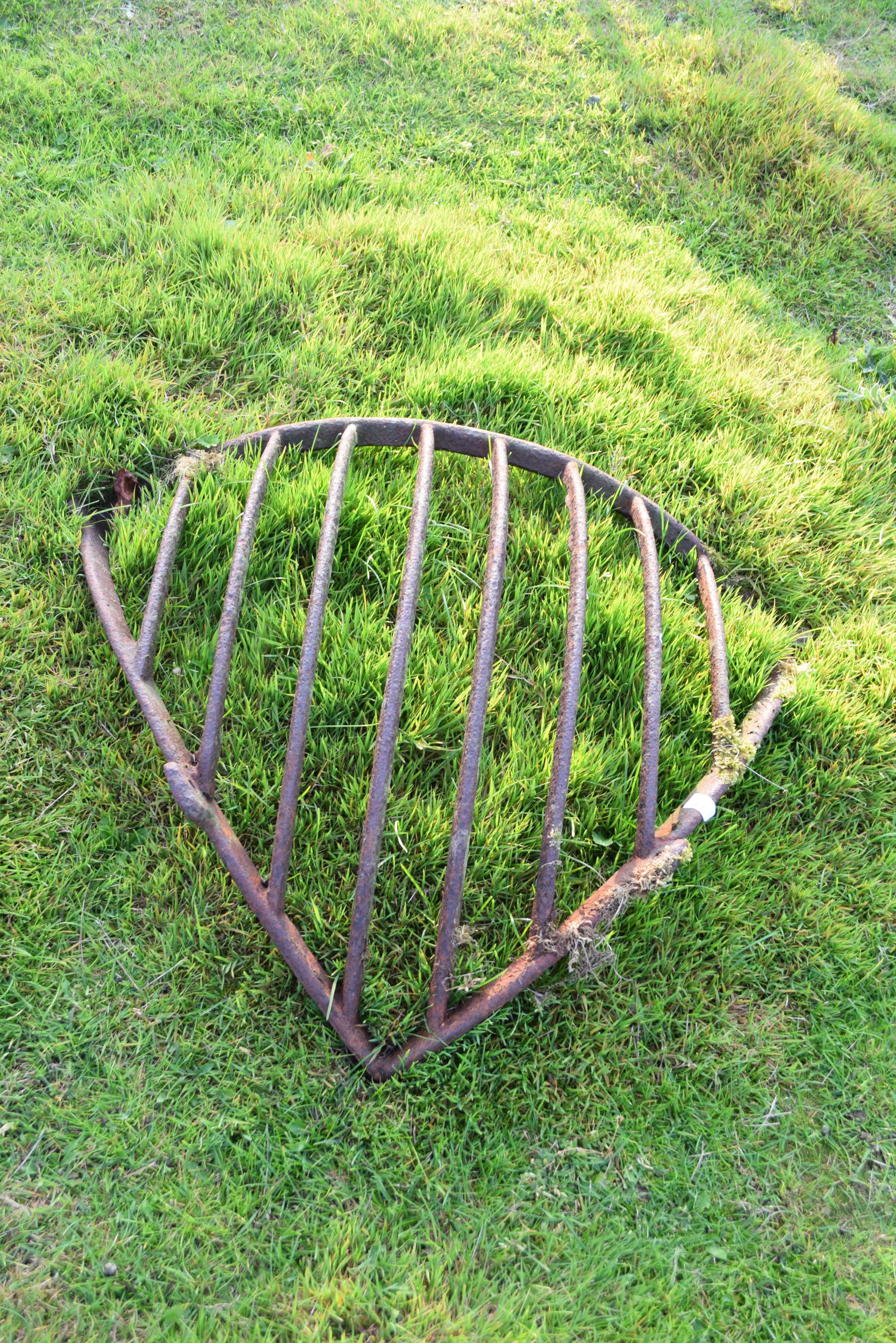 Iron corner hay rack, 79cm high