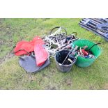 Mixed Lot: various mixed horse tack