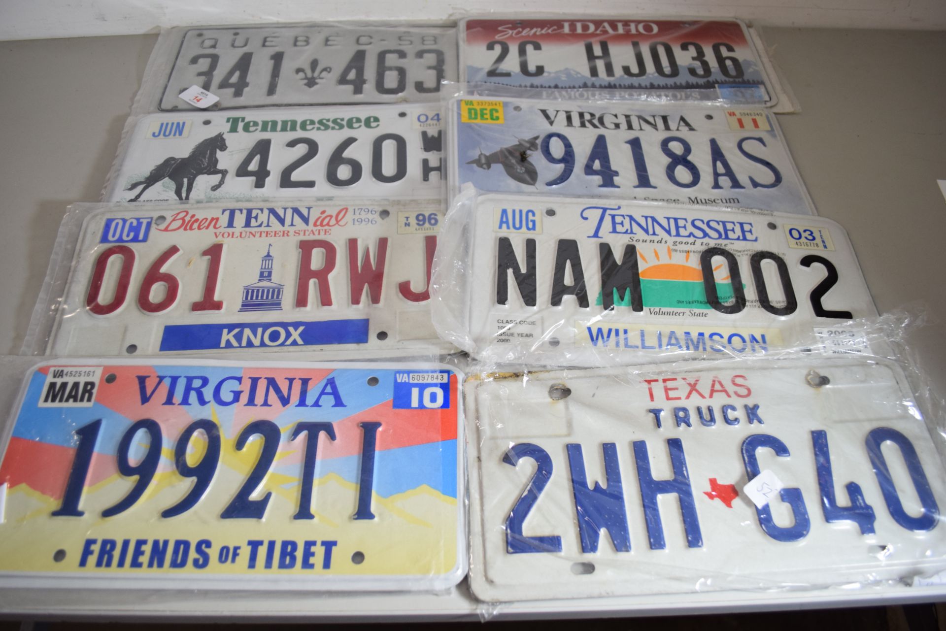 Six American style number plates