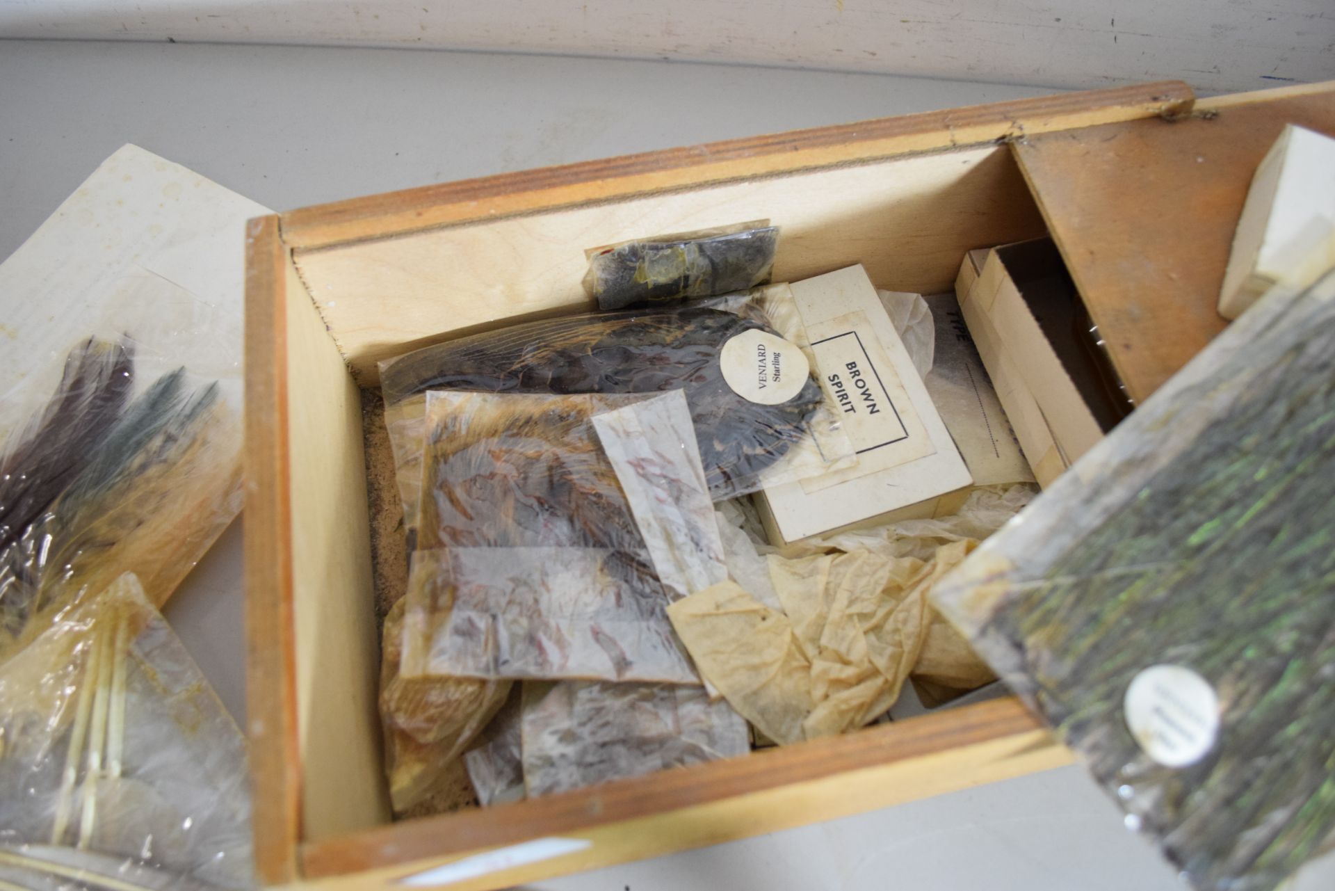 Box containing 'Fly Tying for the Beginner' instruction booklet and '101 fly dressings', along - Image 3 of 3