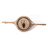 Antique inlaid colour stone 'fly' brooch, 14mm diam, set in a rope twist frame to a plain pin