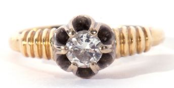 18ct gold single stone diamond ring, a brilliant cut diamond, 0.25ct approx, multi-claw set and
