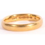 22ct gold wedding ring of plain polished design, 4.8gms, Birmingham 1928, size N