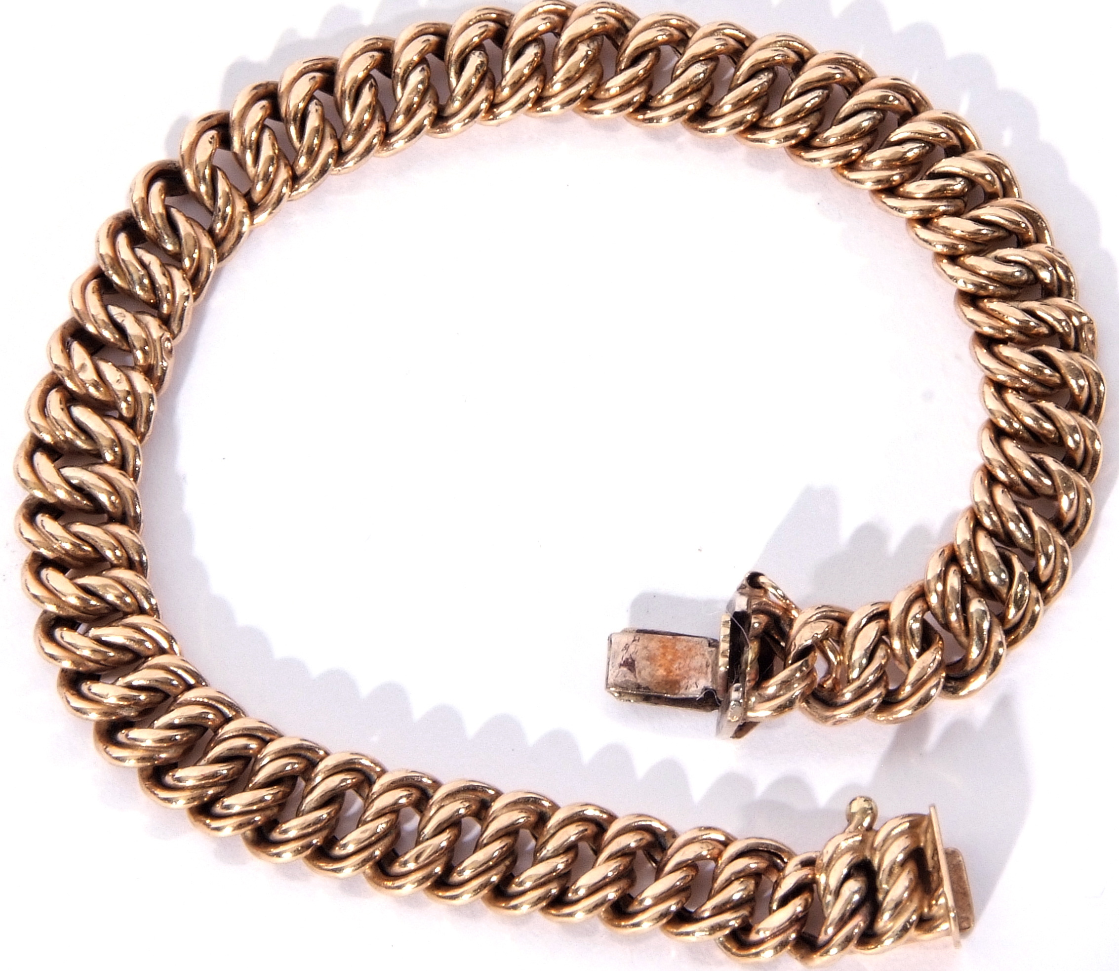 9ct gold bracelet, a rope twist design, 20cm long, 12.2gms - Image 2 of 3