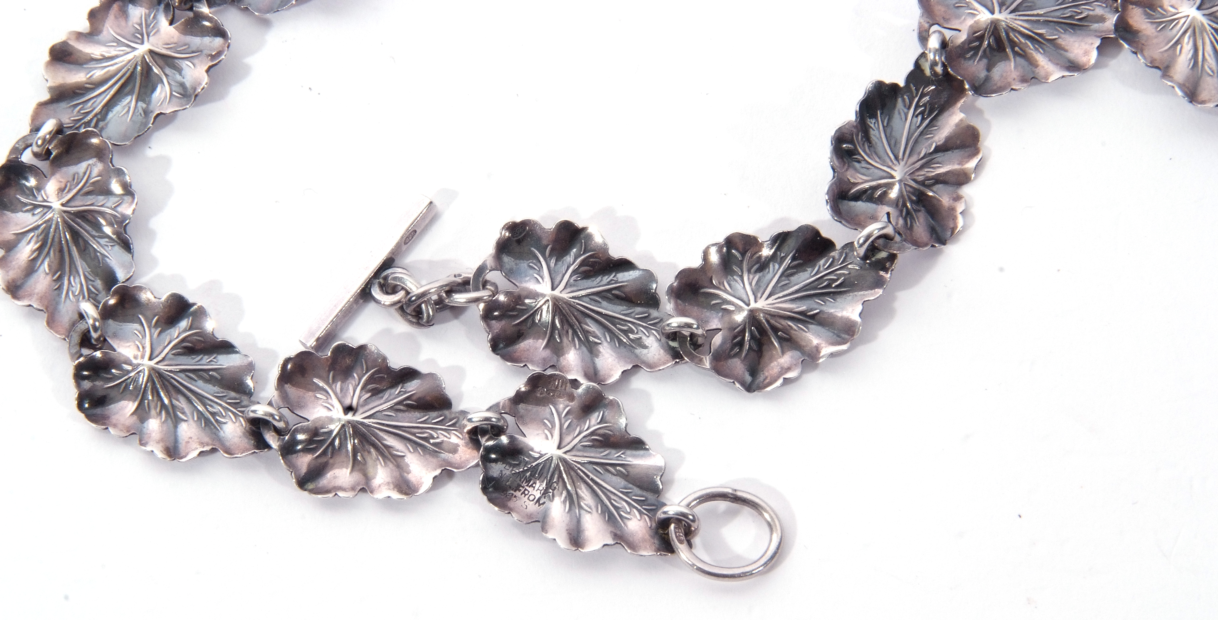 Danish sterling N E From necklace: a design featuring nineteen articulated pressed leaf design - Image 5 of 5