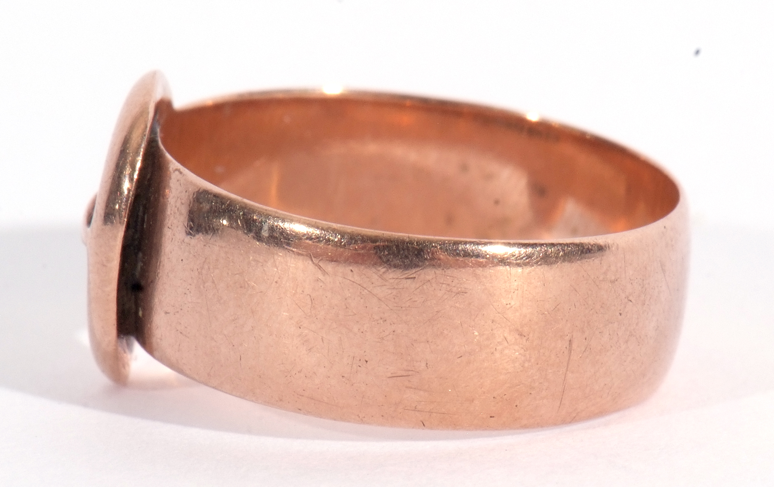 9ct rose gold buckle ring of plain polished design, 3.5gms, size N - Image 2 of 5