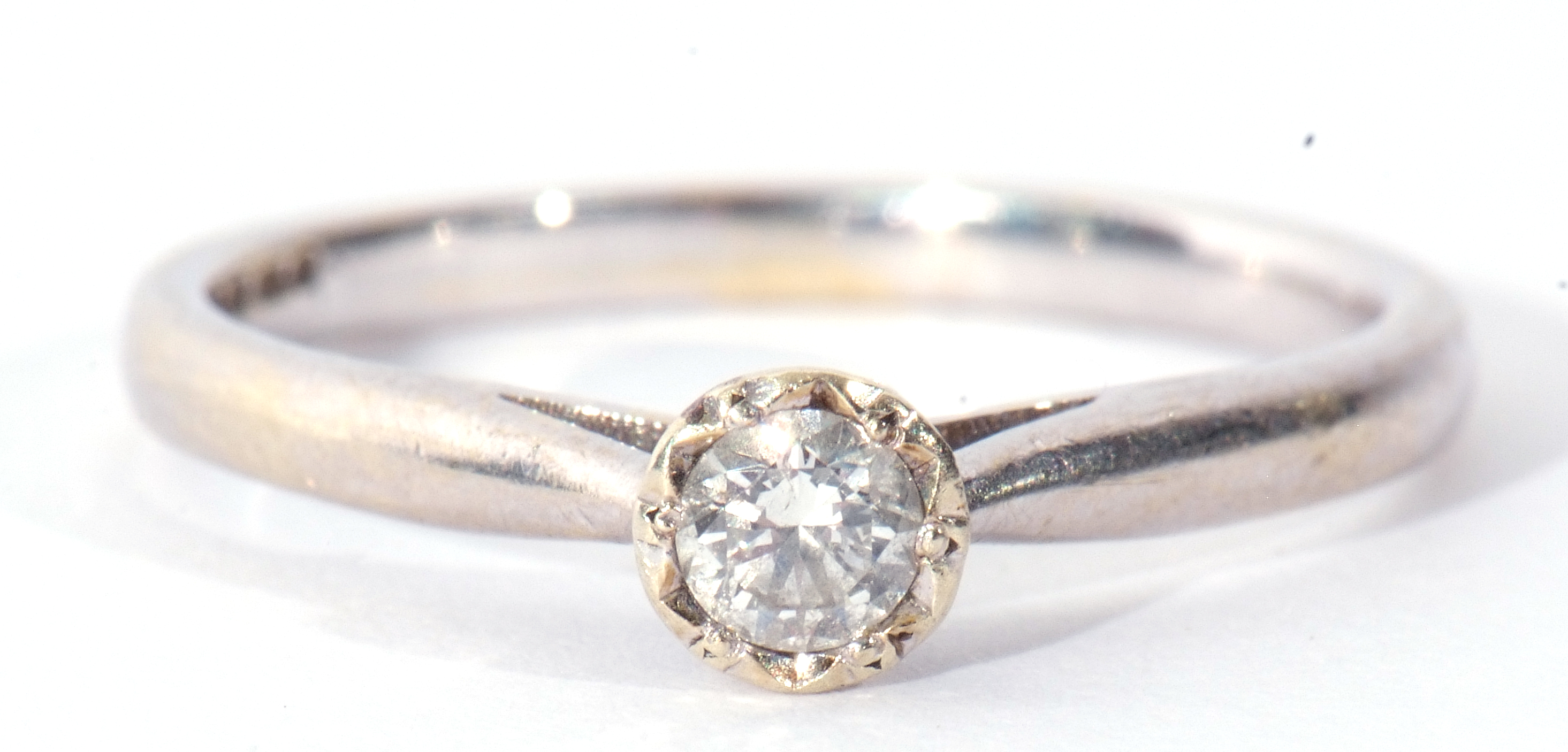 Modern 9ct white gold and single stone diamond ring featuring a round brilliant cut diamond, 0. - Image 7 of 12