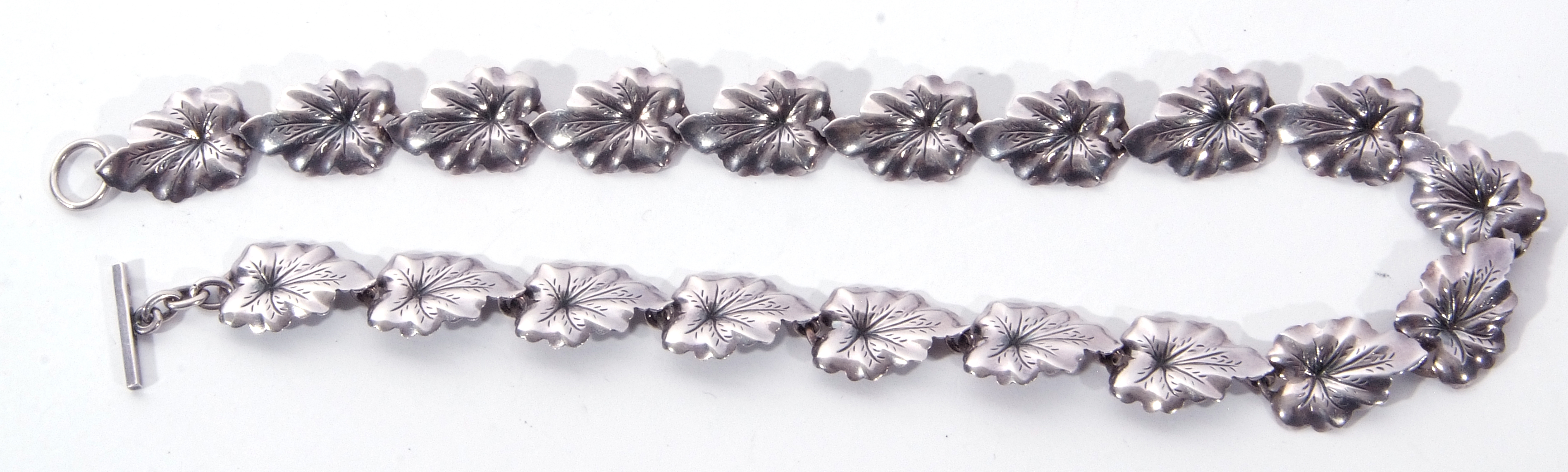 Danish sterling N E From necklace: a design featuring nineteen articulated pressed leaf design - Image 2 of 5