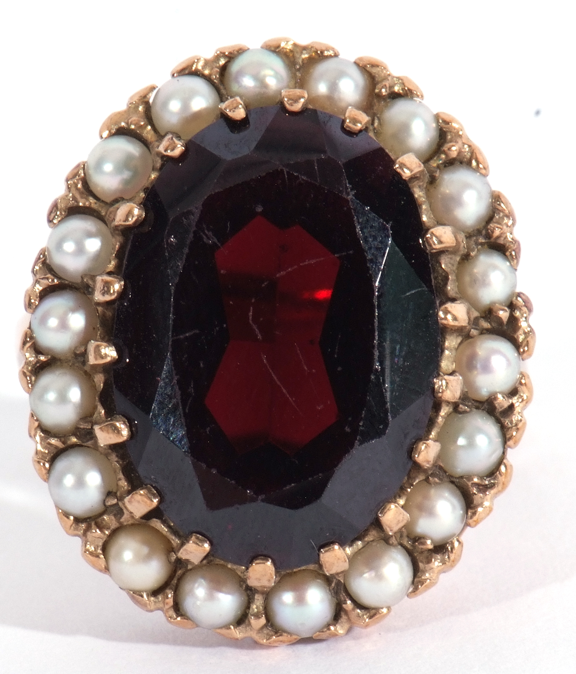 Modern 9ct gold dress ring, a large red paste faceted stone, 18 x 12mm, within a seed pearl - Image 2 of 9