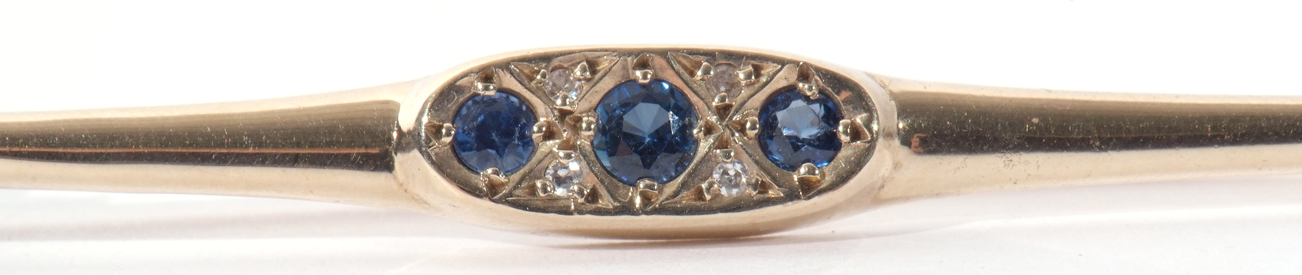 Mixed Lot: A 9ct gold sapphire and diamond brooch, 5 cm long together with a 9ct gold sapphire and - Image 3 of 7