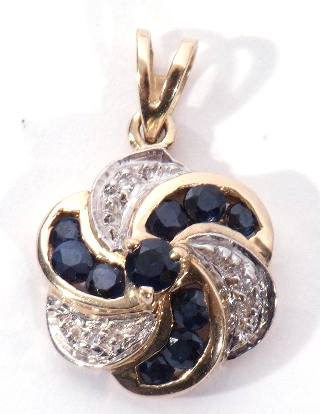 Mixed Lot: A 9ct gold sapphire and diamond brooch, 5 cm long together with a 9ct gold sapphire and - Image 5 of 7