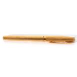 Gold plated Parker fountain pen made in France, 14k Parker nib, cartridge fill, 13cm long