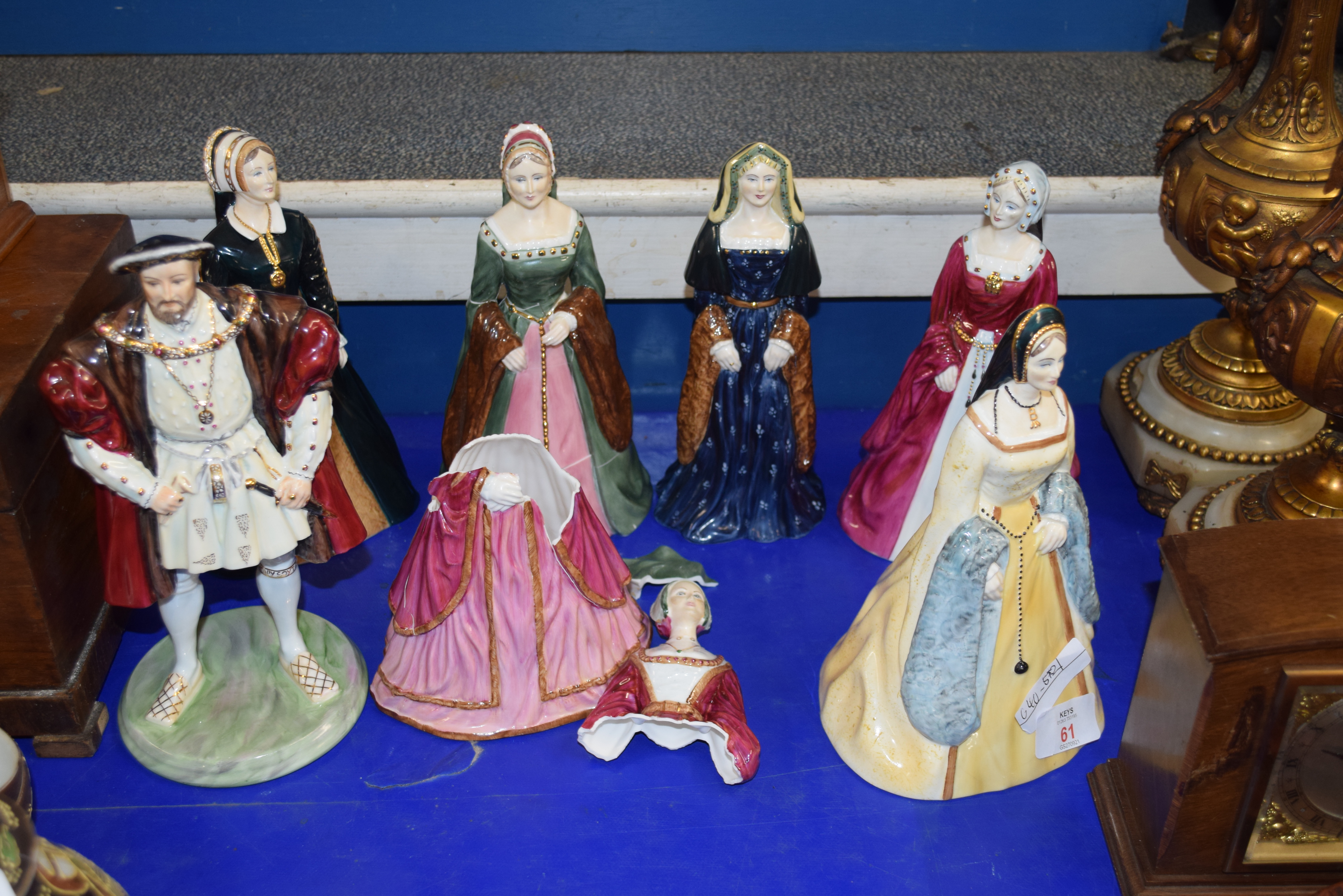 COALPORT 'HENRY VIII AND HIS SIX WIVES' MODELS (SOME A/F)