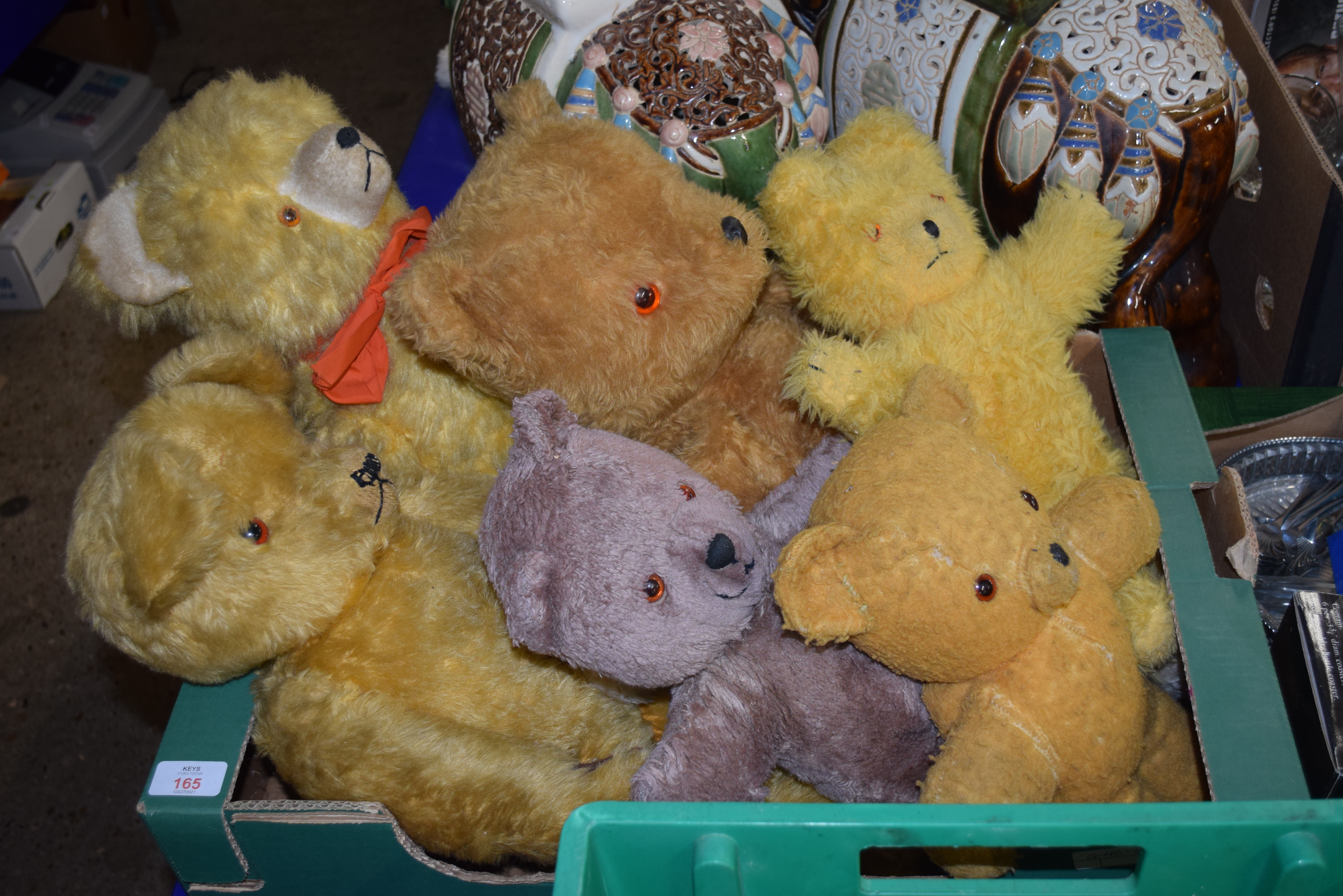 BOX OF VINTAGE TEDDIES