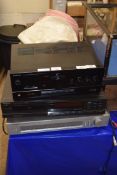 MIXED LOT OF VINTAGE STEREO EQUIPMENT COMPRISING A TECHNICS AMPLIFIER, TECHNICS CD PLAYER AND TRIO