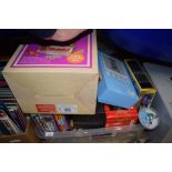 BOX OF MIXED ITEMS TO INCLUDE CASED TONKA AND OTHER TOY VEHICLES, BOARD GAMES, CANDY GRABBER ETC