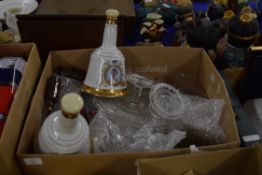 BOX OF MIXED GLASS BOWLS, CARVERS, WADE COMMEMORATIVE SCOTCH WHISKY BELLS (EMPTY) ETC